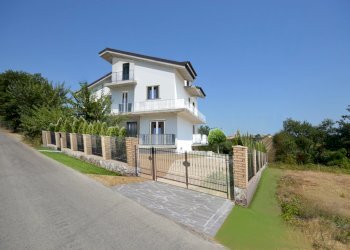 Two-room apartment Via Sanguineto, Torrevecchia Teatina - photo 6