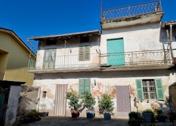 Independent house via Giacomo Matteotti, 32, Palazzolo Vercellese - photo 1