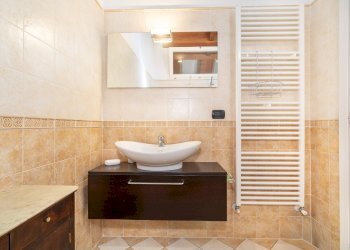 bagno secondo piano - Appartamento Corso Re Umberto, 212, Verzuolo - foto 43