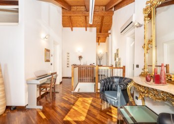 disimpegno secondo piano - Appartamento Corso Re Umberto, 212, Verzuolo - foto 21