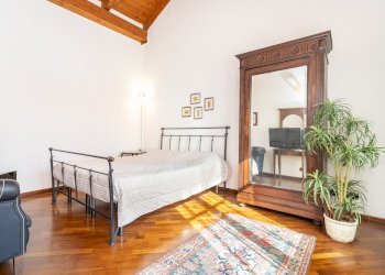 camera da letto patronale - Appartamento Corso Re Umberto, 212, Verzuolo - foto 33