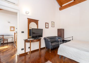 camera da letto patronale - Appartamento Corso Re Umberto, 212, Verzuolo - foto 35