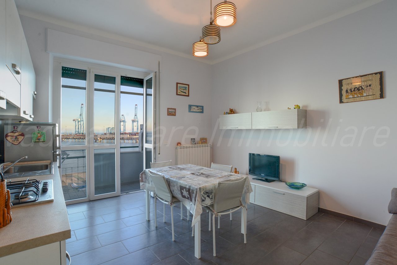 RIF. 386 VIA AURELIA-1-2.jpg - Two-room apartment Via Aurelia 88, Vado Ligure - photo 1