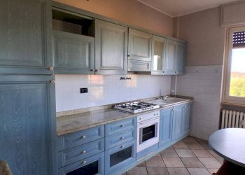 Cucina - Appartamento piazza Martiri, 9, Bene Vagienna - foto 4