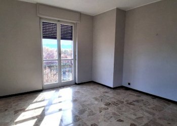 Camera da letto - Appartamento piazza Martiri, 9, Bene Vagienna - foto 13