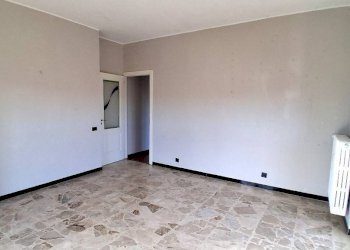 Camera da letto - Appartamento piazza Martiri, 9, Bene Vagienna - foto 14