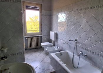Bagno - Appartamento piazza Martiri, 9, Bene Vagienna - foto 16