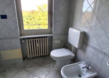 Bagno - Appartamento piazza Martiri, 9, Bene Vagienna - foto 17