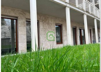 Facciata - Four-room apartment via San Gerolamo Miani, Bergamo - photo 1