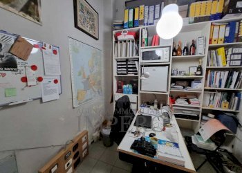 ufficio - Magazzino Via Camillo Benso Conte di Cavour, Ventimiglia - foto 1