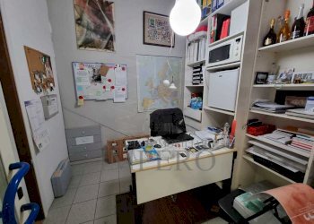 ufficio - Magazzino Via Camillo Benso Conte di Cavour, Ventimiglia - foto 4