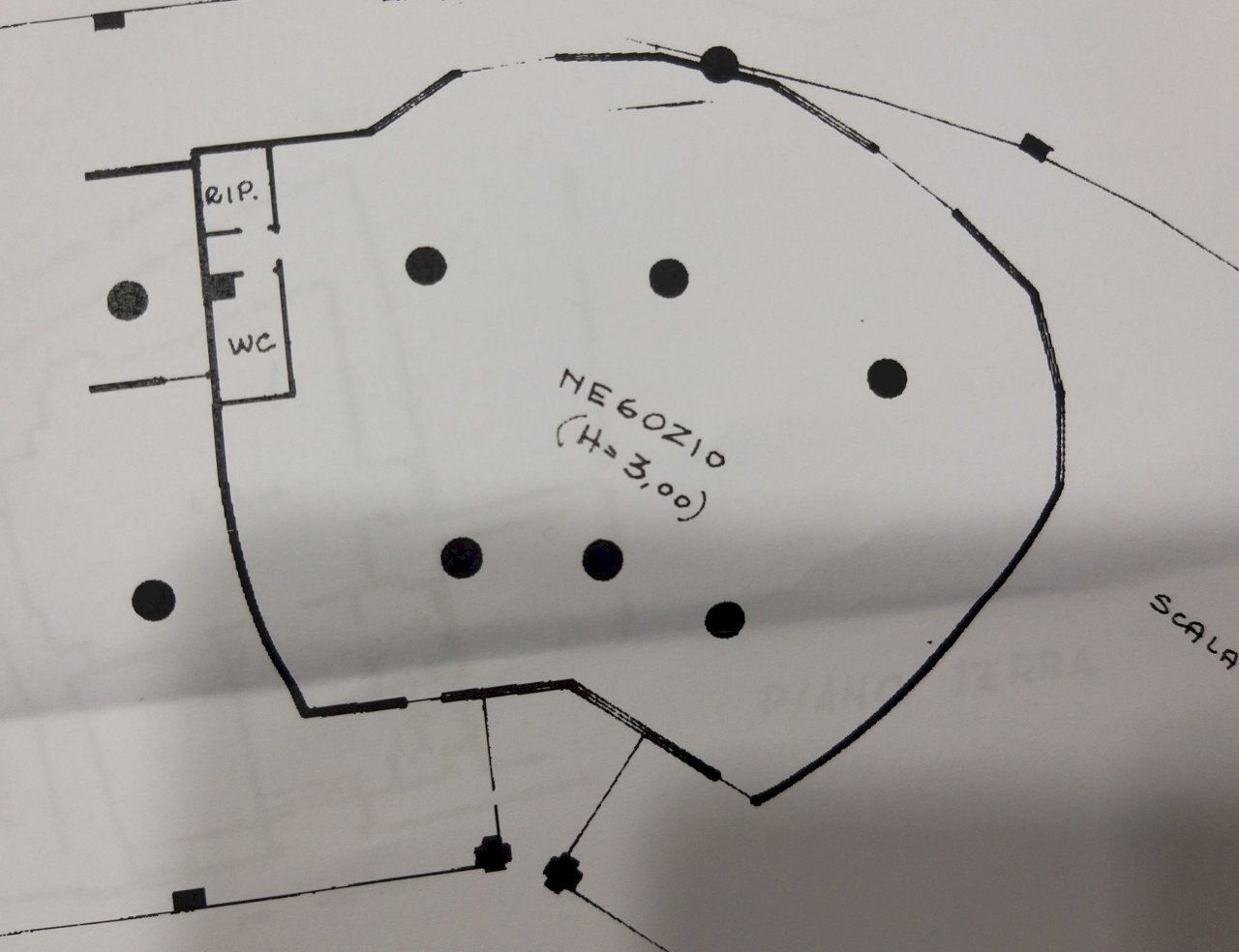 pla negozio.jpg - Commercial Premises Via Sicilia, Perugia - floor plans 1