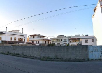 Viste - Terreno edificabile Patù - foto 2