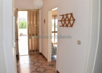 Corridoio - Casa indipendente Castrignano del Capo - foto 7