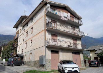 Appartamento via Valeriana, Chiuro - foto 1