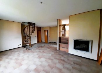 Appartamento via Valeriana, Chiuro - foto 10