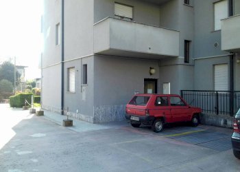 Negozio via Ezio Vanoni, 96A, Sondrio - foto 3