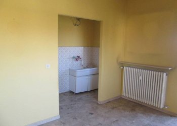 Quadrilocale via Fratelli Carando, 7, Villafranca Piemonte - foto 4