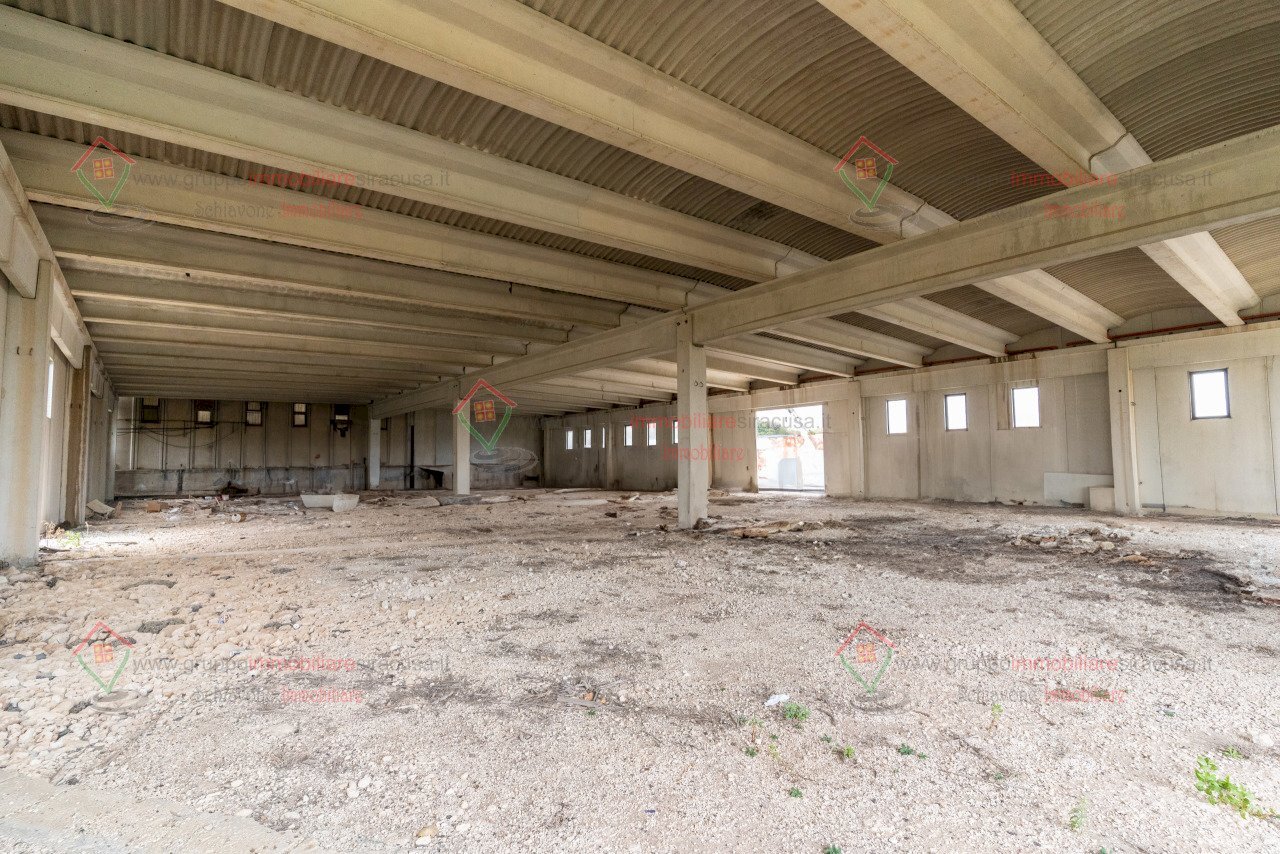 RIC07779-Modifica.jpg - Capannone Siracusa - foto 3