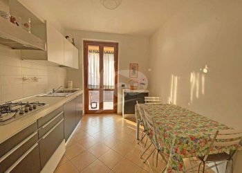 cucina2.jpg - Trilocale Via della Repubblica 7, Laveno-Mombello - foto 11