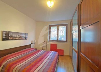 camera-matrimoniale1.jpg - Trilocale Via della Repubblica 7, Laveno-Mombello - foto 18