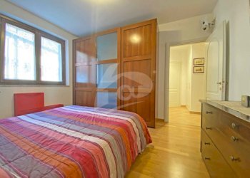 camera-matrimoniale2.jpg - Trilocale Via della Repubblica 7, Laveno-Mombello - foto 19