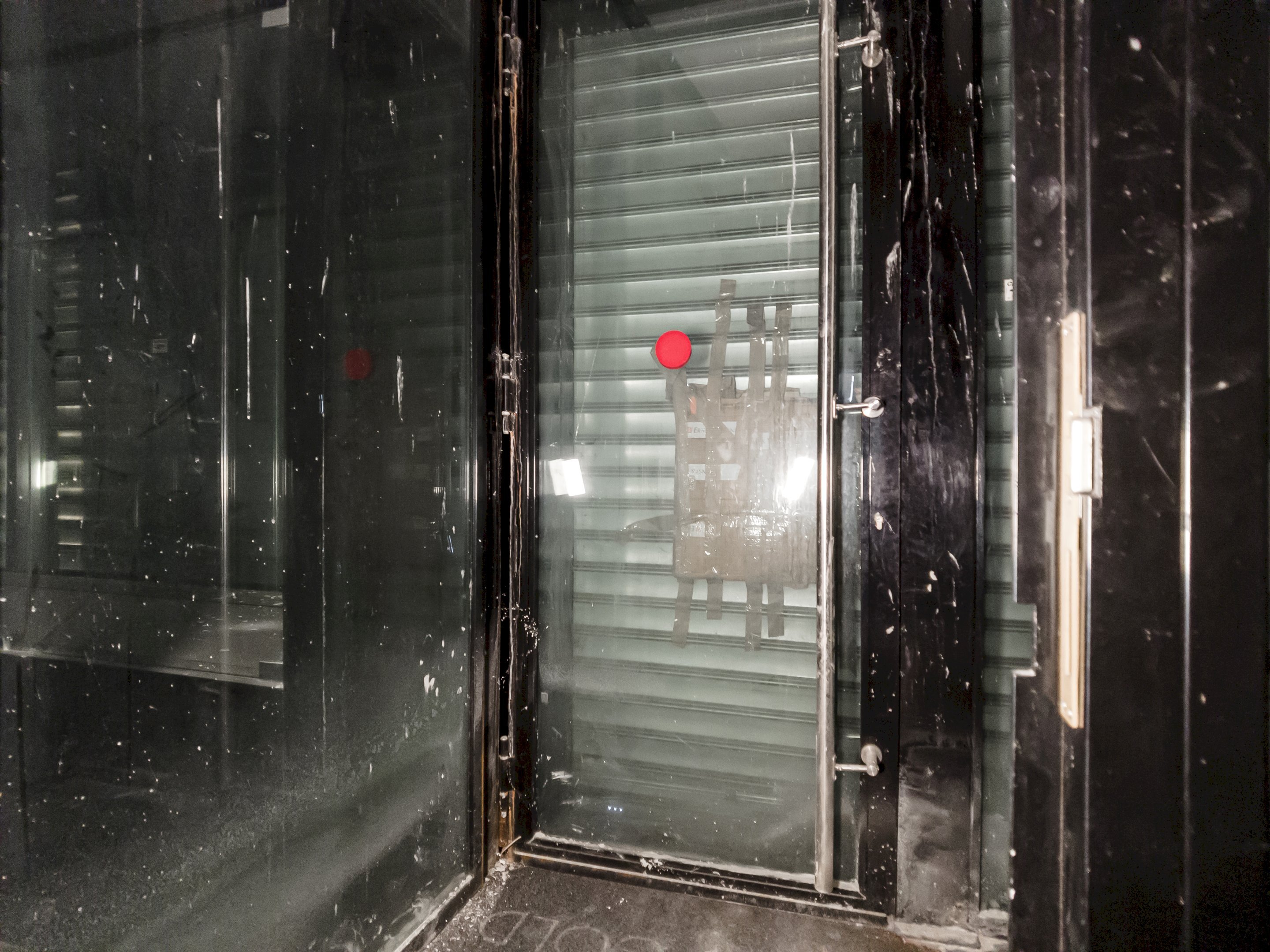 Locale Commerciale via Vela, 32, Torino (zona Crocetta) - foto 3