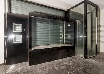 Locale Commerciale via Vela, 32, Torino (zona Crocetta) - foto 6