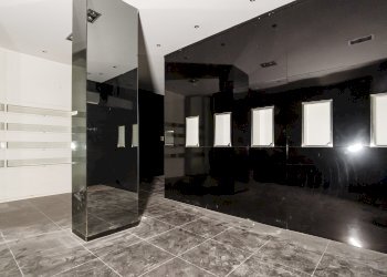 Locale Commerciale via Vela, 32, Torino (zona Crocetta) - foto 8