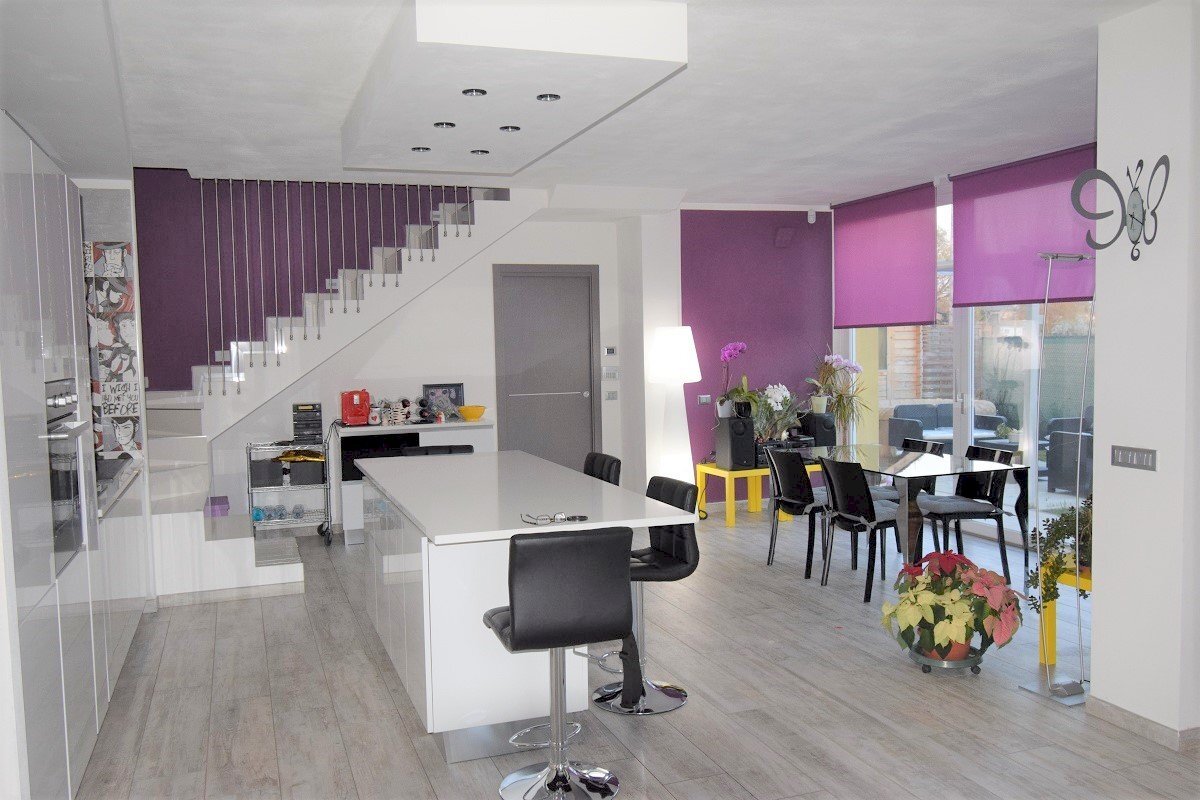 Casa indipendente Russi - foto 1