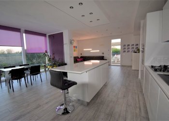 Casa indipendente Russi - foto 2