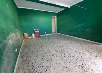 INTERNO PRECEDENTE - Locale Commerciale Corso Giuseppe Garibaldi 178, Viareggio - foto 3