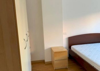 Camera da letto - Appartamento via Pietro Lianori, Bologna (zona Bolognina) - foto 5