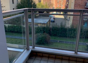 balcone - Appartamento via Pietro Lianori, Bologna (zona Bolognina) - foto 11