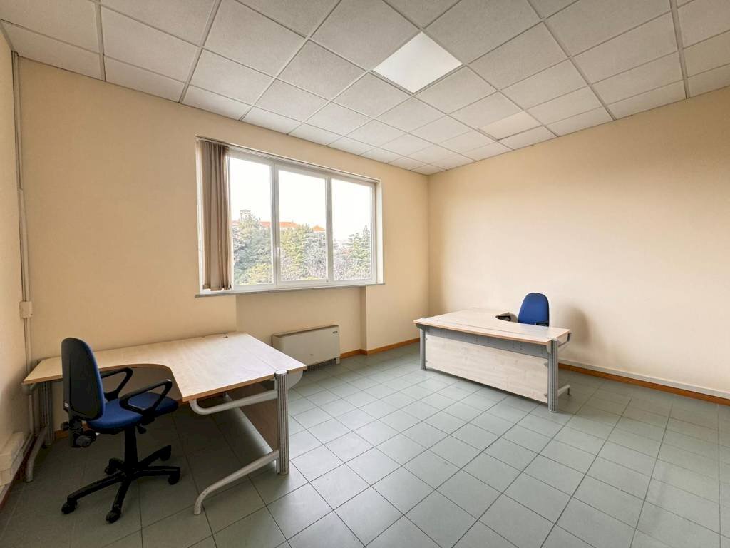 Ufficio - Ufficio via Angelo Carrara, Genova (zona Quarto) - foto 2