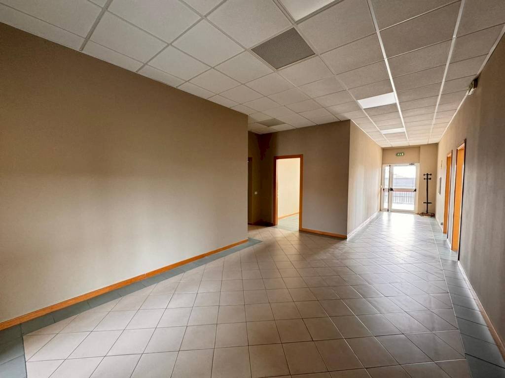 Interno non residenziale - Ufficio via Angelo Carrara, Genova (zona Quarto) - foto 3