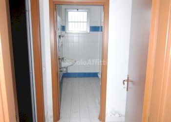 SERVIZIO 1 PIANO TERRA - Shed Livorno - photo 8