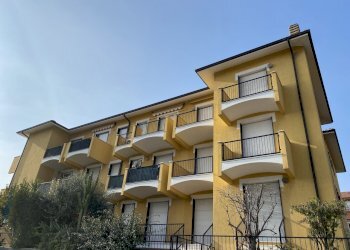 image00002.jpeg - Appartamento Via Pairola 5, San Bartolomeo al Mare - foto 1