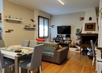 1644255210682.jpg - Quadrilocale Ameglia - foto 12