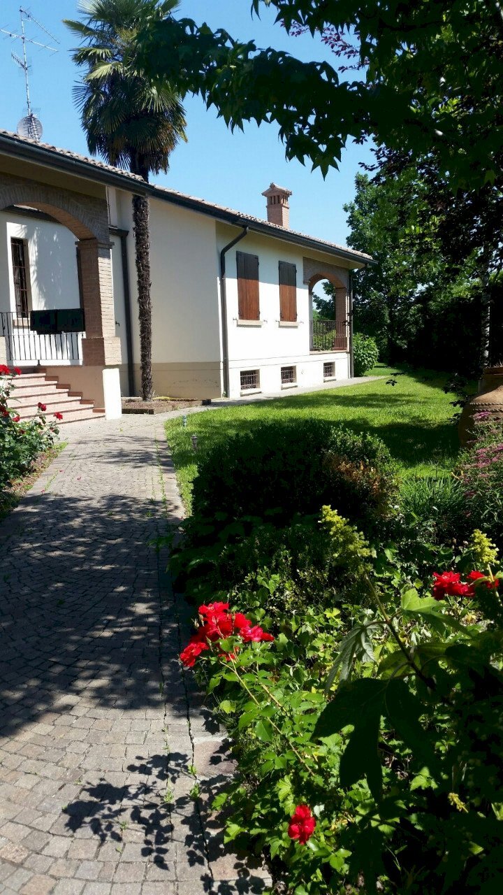 Villa Unifamiliare Quattro Castella - foto 2