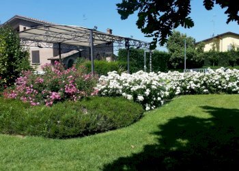 Villa Unifamiliare Quattro Castella - foto 1