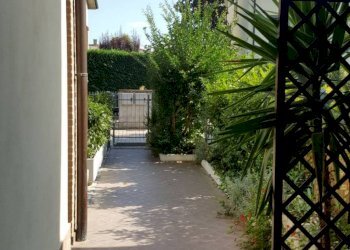 Terraced Villa Quattro Castella - photo 10