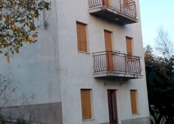 Independent house Canossa - photo 8