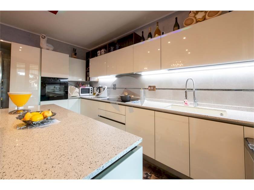 Apartment Reggio nell'Emilia - photo 2