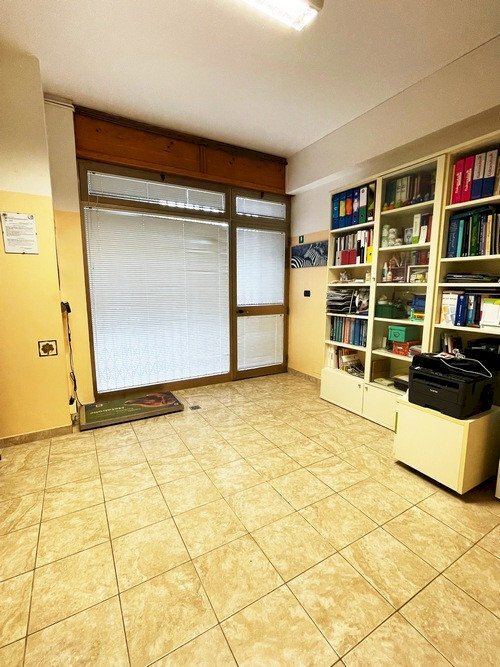 Negozio Ferrara - foto 3