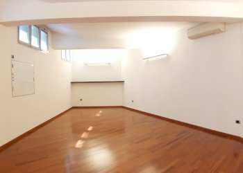 Negozio Ferrara - foto 15