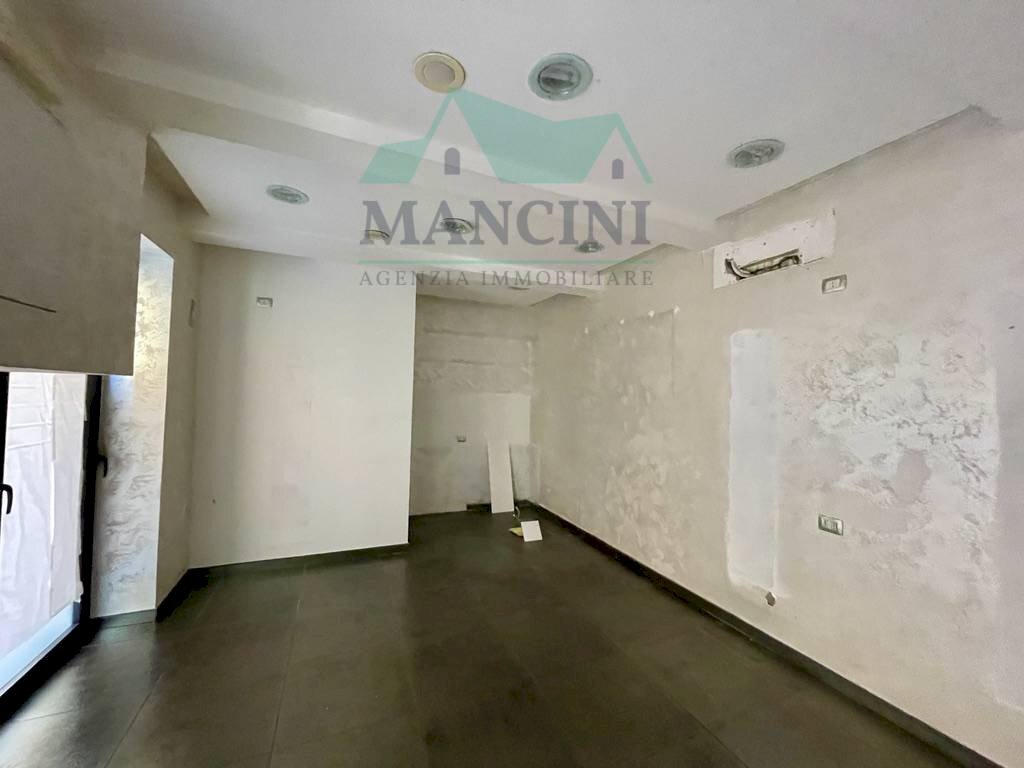 Commercial Activity MATTEOTTI, Jesi - photo 1