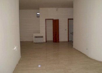 locale commerciale - Negozio via Cerza, San Giorgio del Sannio - foto 3