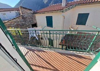 b10488ff-d1fd-4ac8-bdfc-1b787030236e.jpg - Porzione di casa Via Castello, Montalto Carpasio - foto 1