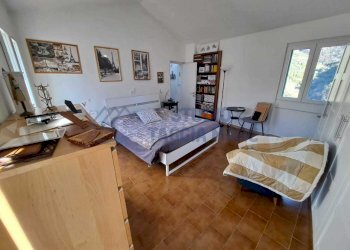 2cc6570f-b036-46bd-82c3-fa51dc93531e.jpg - Porzione di casa Via Castello, Montalto Carpasio - foto 5